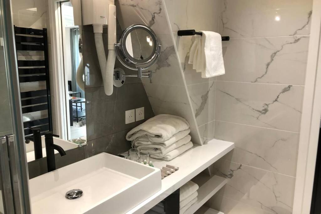 Appartement Rousselet Quartier Bon Marche Paris Viieme 外观 照片
